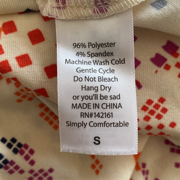 LuLaRoe “IRMA” HIGH-LOW TUNIC OVERSIZED TOP SIZE SMALL 🌟NWT🌟 - Picture 9 of 11